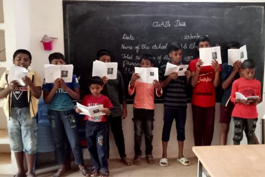 CLAD Students studying image